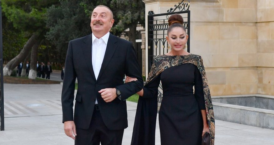 Ilham Aliyev and Mehriban Aliyeva attend memorial evening for Muslum Magomayev Ilham Aliyev and Mehriban Aliyeva attend memorial evening for Muslum Magomayev