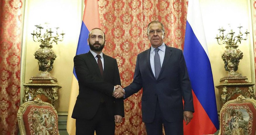 Lavrov Mirzoyanla görüşdü Lavrov Mirzoyanla görüşdü