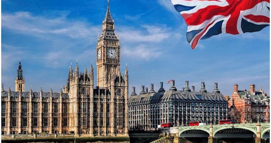 Böyük Britaniyada yeni hökumət elan olundu Böyük Britaniyada yeni hökumət elan olundu