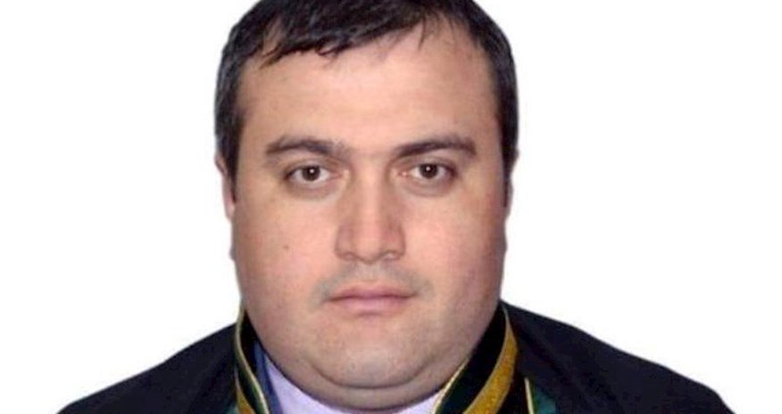 Vəkil Elçin Sadıqov və jurnalist Əvəz Zeynallı məhkəməyə aparılıb - YENİLƏNİB Vəkil Elçin Sadıqov və jurnalist Əvəz Zeynallı məhkəməyə aparılıb - YENİLƏNİB