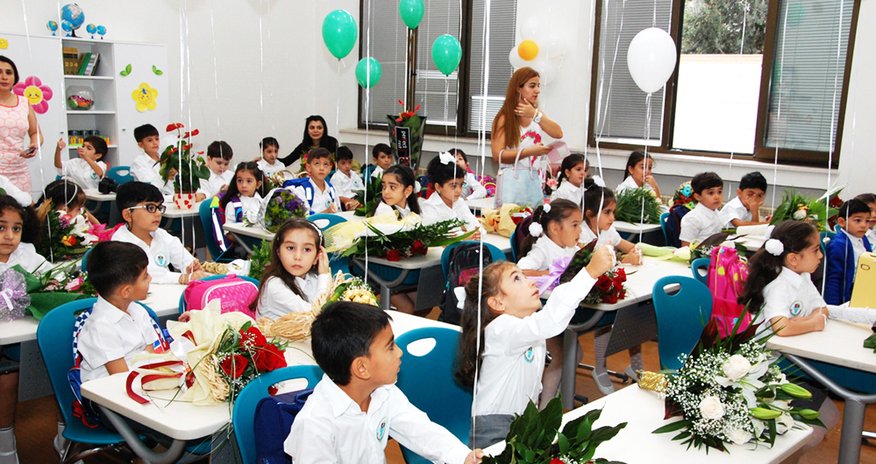 Məktəblərdə “Bilik Günü” təntənəli şəkildə qeyd edilməyəcək - RƏSMİ Məktəblərdə “Bilik Günü” təntənəli şəkildə qeyd edilməyəcək - RƏSMİ
