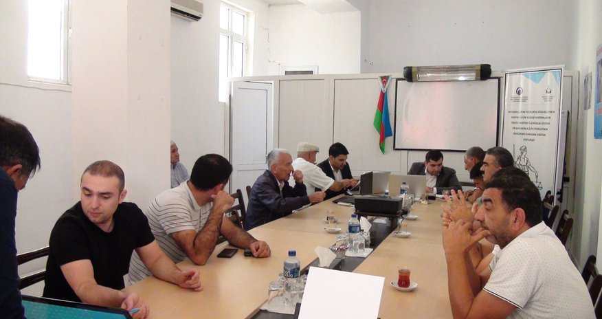 Üçüncü sektor təmsilçiləri vətəndaşlara hüquqi yardım edib Üçüncü sektor təmsilçiləri vətəndaşlara hüquqi yardım edib