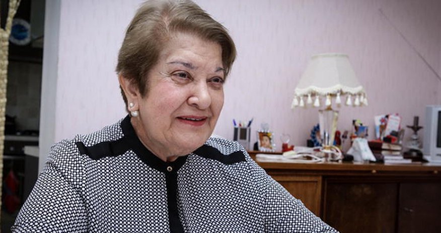 Mədəniyyət Nazirliyi Ruhəngiz Qasımovanın vəfatı ilə bağlı nekroloq yayıb Mədəniyyət Nazirliyi Ruhəngiz Qasımovanın vəfatı ilə bağlı nekroloq yayıb