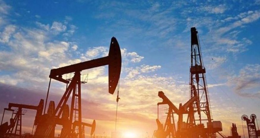 Oil prices slightly grow Oil prices slightly grow