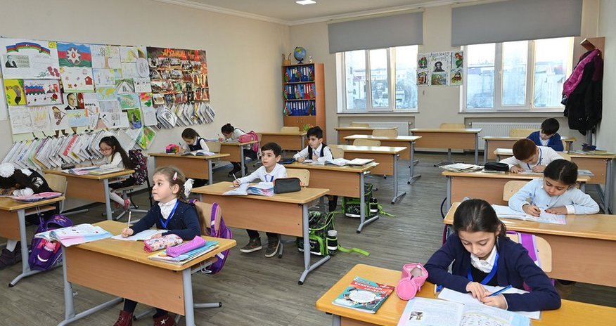 Uşaqlar valideynlərindən niyə nümunə götürmək istəmir? - SORĞU Uşaqlar valideynlərindən niyə nümunə götürmək istəmir? - SORĞU