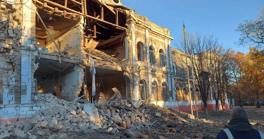 One killed as Russia fires S-300 missile at Mykolaiv One killed as Russia fires S-300 missile at Mykolaiv