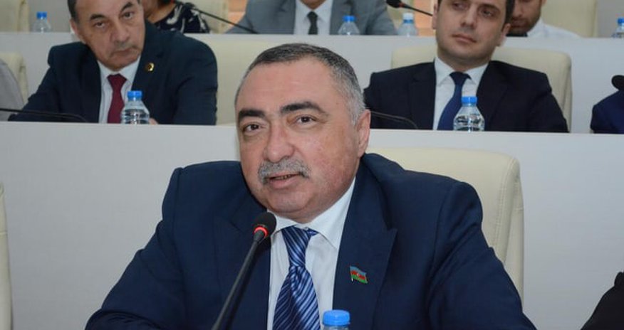 Kiçik və orta sahibkarlığa dəstək göstərilməlidir- DEPUTAT Kiçik və orta sahibkarlığa dəstək göstərilməlidir- DEPUTAT
