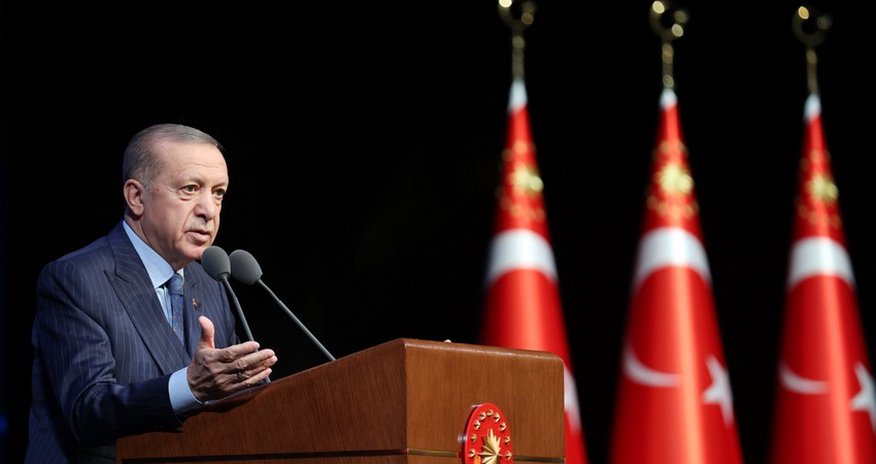 Erdogan meets his Indonesian counterpart Erdogan meets his Indonesian counterpart
