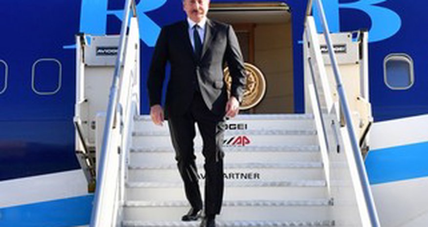 President of Azerbaijan arrives in Albania President of Azerbaijan arrives in Albania