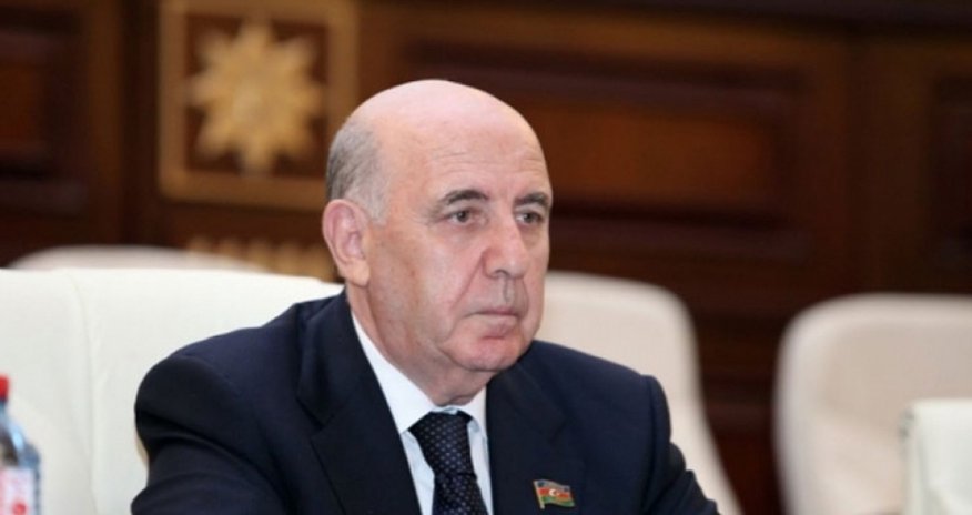 Prezident Əhliman Əmiraslanovla bağlı sərəncam İMZALADI Prezident Əhliman Əmiraslanovla bağlı sərəncam İMZALADI
