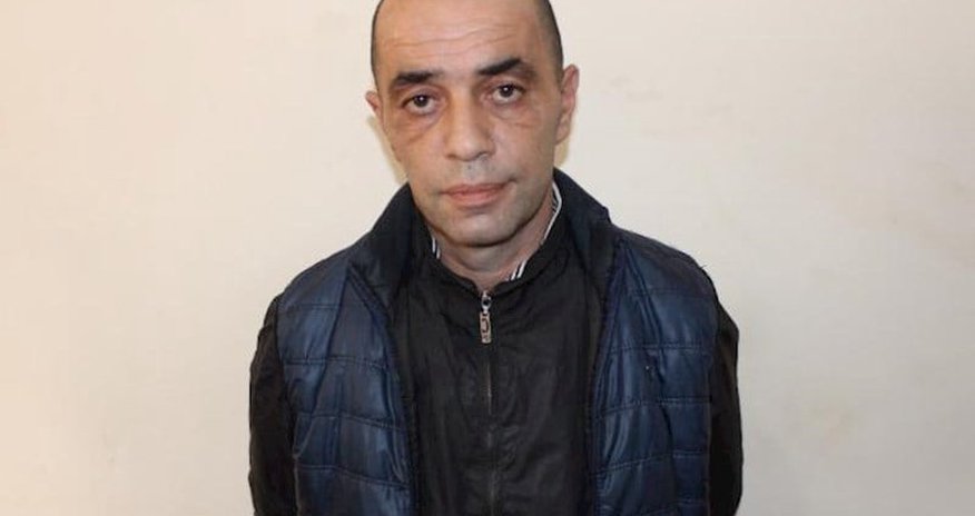 Mingəçevirdə üzərində “Kalaşnikov” gəzdirən keçmiş məhkum tutuldu Mingəçevirdə üzərində “Kalaşnikov” gəzdirən keçmiş məhkum tutuldu