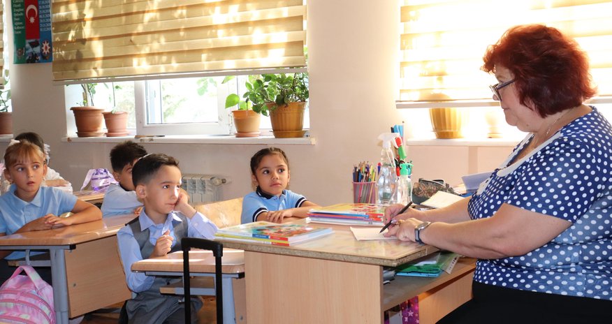 Sabahdan məktəblərdə payız tətili başlayır Sabahdan məktəblərdə payız tətili başlayır