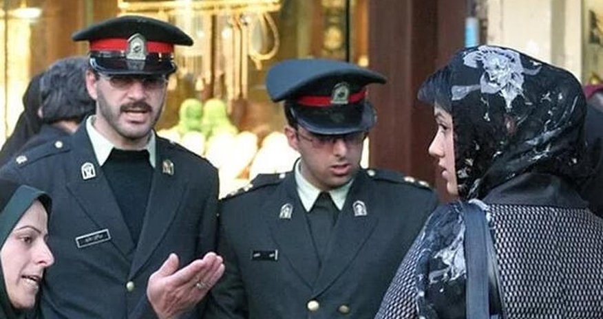 İranda əxlaq polisinin ləğv edilməsi gözlənilirdi - Əhməd Obalı İranda əxlaq polisinin ləğv edilməsi gözlənilirdi - Əhməd Obalı