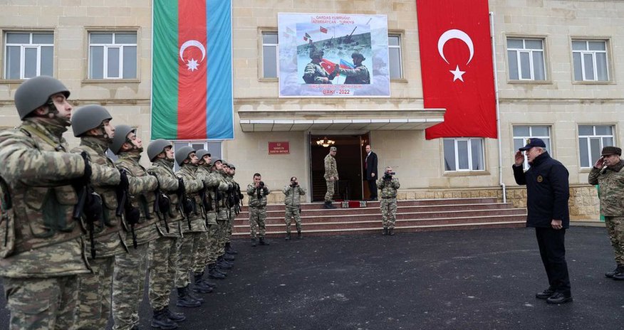 Akar says Turkiye stands by Azerbaijan Akar says Turkiye stands by Azerbaijan