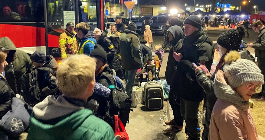 Эстония перенаправит поток украинских беженцев в Финляндию Эстония перенаправит поток украинских беженцев в Финляндию