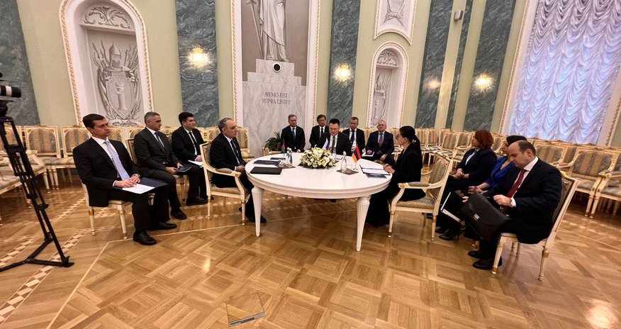 Azərbaycan, Rusiya və Ermənistan baş prokurorları GÖRÜŞDÜ Azərbaycan, Rusiya və Ermənistan baş prokurorları GÖRÜŞDÜ