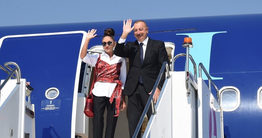 İlham Əliyevin Türkmənistana səfəri başa çatdı İlham Əliyevin Türkmənistana səfəri başa çatdı