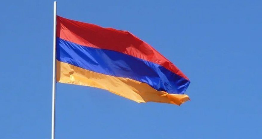 Erməni məmur vəzifəsindən uzaqlaşdırıldı Erməni məmur vəzifəsindən uzaqlaşdırıldı