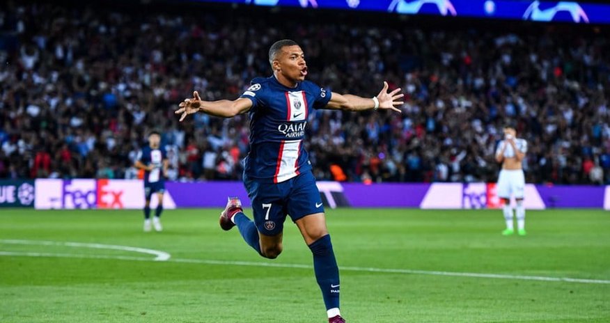 Real Madrid willing to spend a billion euros to transfer Mbappe Real Madrid willing to spend a billion euros to transfer Mbappe
