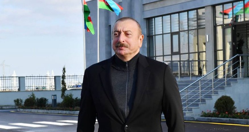 Prezident yeni metro stansiyasının açılışına qatıldı - YENİLƏNİB Prezident yeni metro stansiyasının açılışına qatıldı - YENİLƏNİB