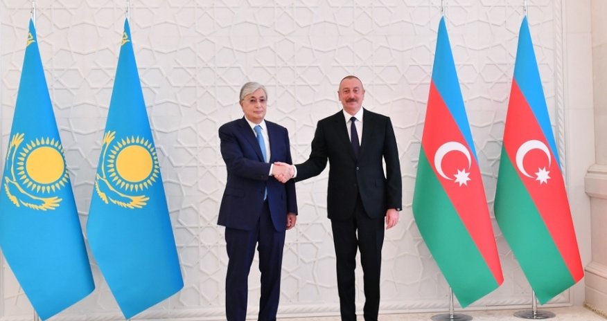 Tokayev İlham Əliyevə zəng etdi Tokayev İlham Əliyevə zəng etdi