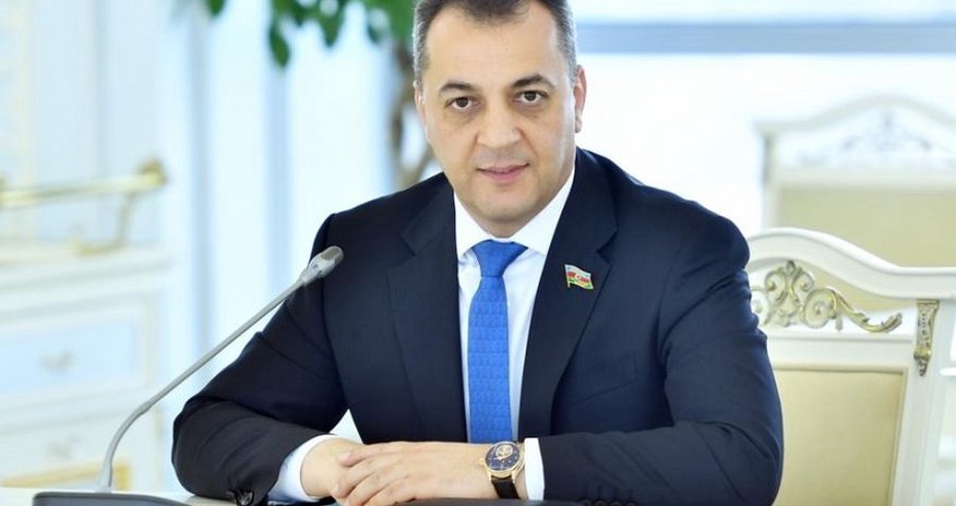 Vardanyan-Arutyunyan cütlüyünün dəstəsi Xankəndi sakinlərini faktiki girov saxlayır Vardanyan-Arutyunyan cütlüyünün dəstəsi Xankəndi sakinlərini faktiki girov saxlayır