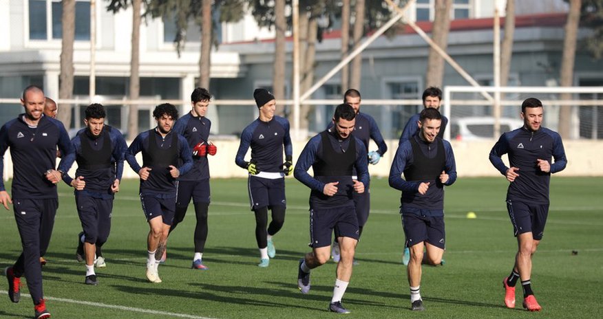 Azərbaycanın 3 komandası eyni gündə Türkiyəyə yollanacaq Azərbaycanın 3 komandası eyni gündə Türkiyəyə yollanacaq