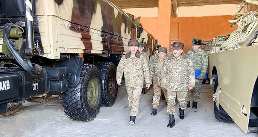 Закир Гасанов проверил боевую готовность базы мобилизационного обеспечения Закир Гасанов проверил боевую готовность базы мобилизационного обеспечения