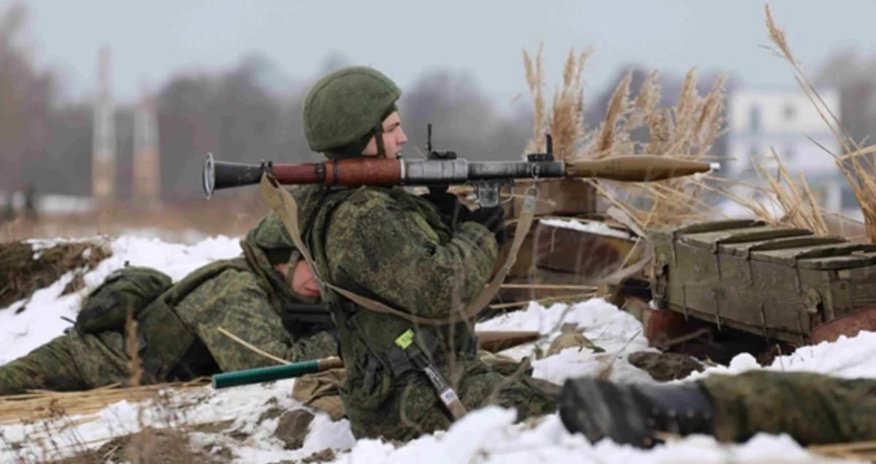 Bir gündə 500 rus hərbçi öldürülüb Bir gündə 500 rus hərbçi öldürülüb
