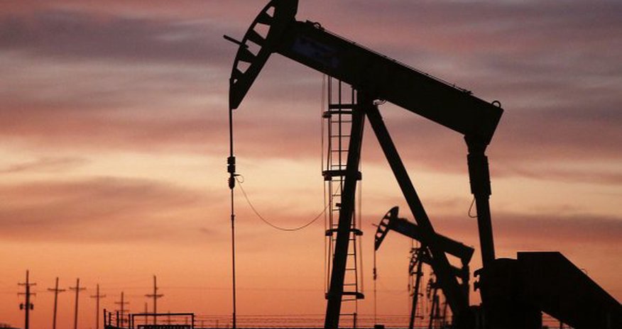 Цены на нефть снижаются после роста накануне Цены на нефть снижаются после роста накануне