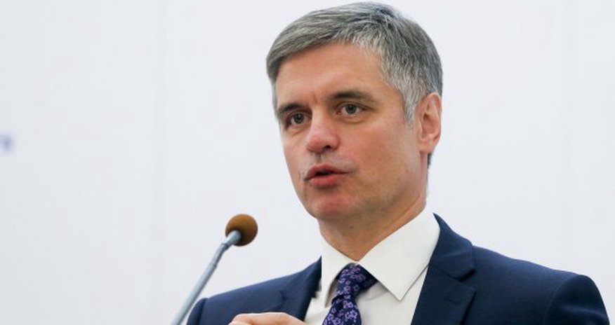 Украина перебрасывает войска к границе с Беларусью Украина перебрасывает войска к границе с Беларусью