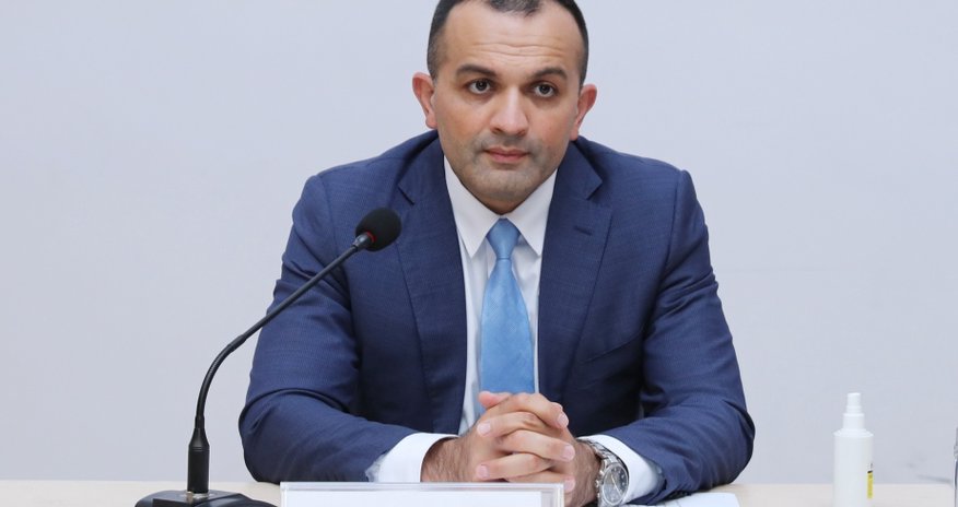 Azərbaycanda neçə "məktəblinin dostu" var? Azərbaycanda neçə "məktəblinin dostu" var?