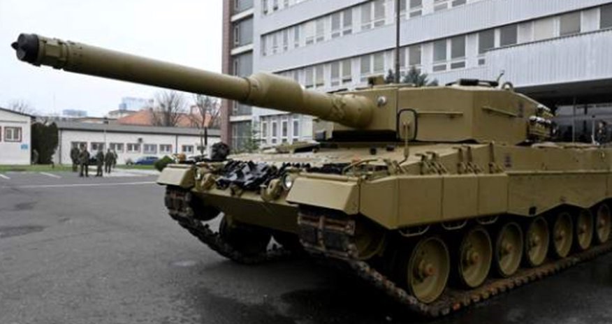 Германия сдалась: разрешила Польше поставить Leopard в Украину Германия сдалась: разрешила Польше поставить Leopard в Украину