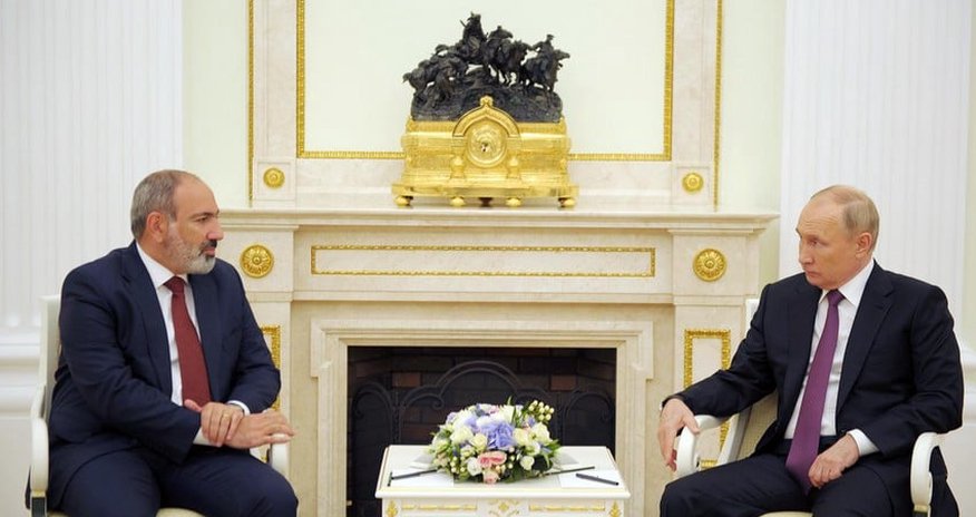 Putin, Pashinyan talk over phone Putin, Pashinyan talk over phone