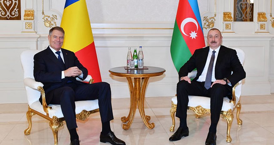 Əliyev Klaus Yohannisla mətbuata bəyanatlarla çıxış ediblər - YENİLƏNİB Əliyev Klaus Yohannisla mətbuata bəyanatlarla çıxış ediblər - YENİLƏNİB