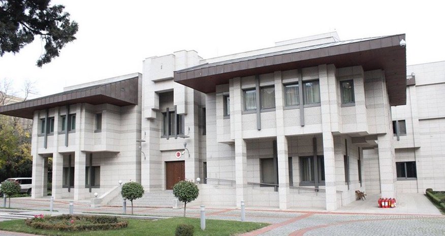 Bakıda zəlzələ ilə bağlı yardım toplama məntəqəsi yaradıldı Bakıda zəlzələ ilə bağlı yardım toplama məntəqəsi yaradıldı