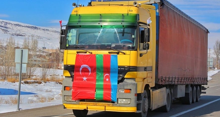 Azerbaijan sends over 1,000 tents to Turkiye Azerbaijan sends over 1,000 tents to Turkiye