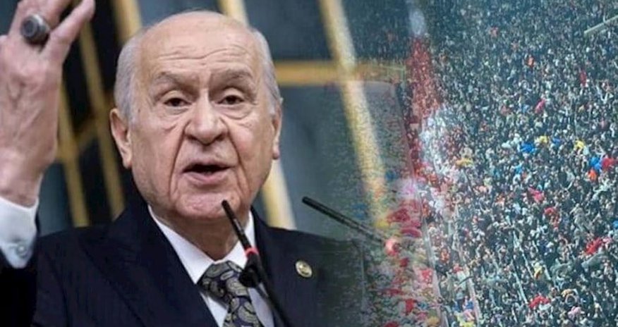 Azarkeşlər hökuməti istefaya səslədi, Baxçalı üzvlükdən imtina etdi - Video Azarkeşlər hökuməti istefaya səslədi, Baxçalı üzvlükdən imtina etdi - Video