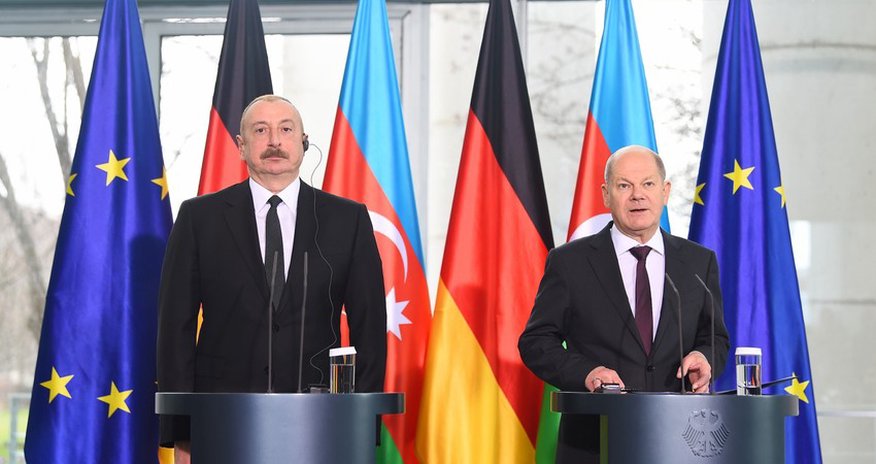 Президент Азербайджана и канцлер Германии провели совместную пресс-конференцию Президент Азербайджана и канцлер Германии провели совместную пресс-конференцию