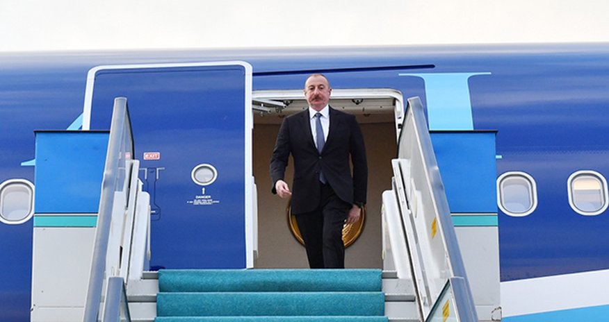 Prezident Türkiyəyə səfərə gəlib Prezident Türkiyəyə səfərə gəlib