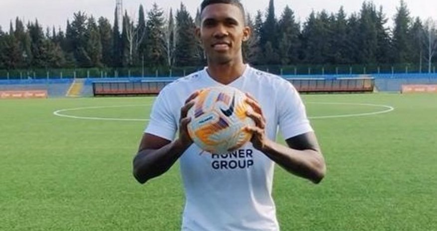 "Turan Tovuz" panamalı futbolçu ilə müqavilə imzalayıb "Turan Tovuz" panamalı futbolçu ilə müqavilə imzalayıb