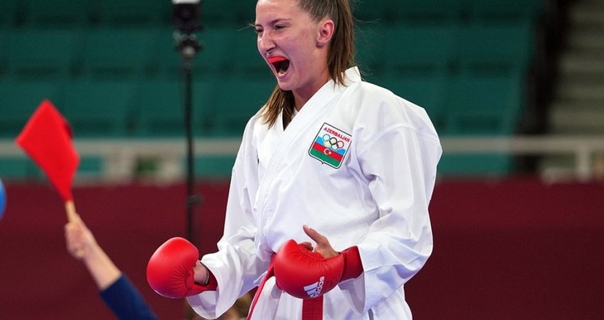 Двое азербайджанских каратисток вышли в финал чемпионата Европы Двое азербайджанских каратисток вышли в финал чемпионата Европы