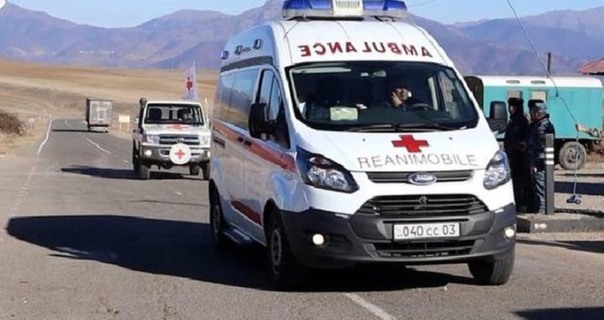 15 xəstə Qarabağdan Ermənistana aparılıb 15 xəstə Qarabağdan Ermənistana aparılıb
