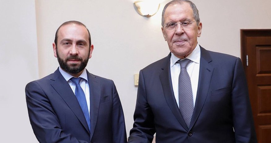 Russian, Armenian FMs mull regional issues Russian, Armenian FMs mull regional issues