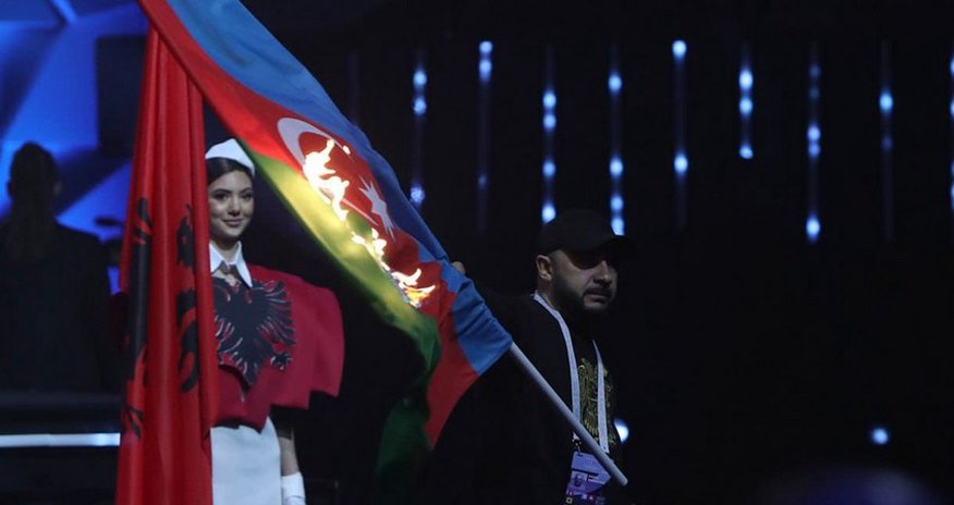 Bayrağın yandırılması Ermənistan dövlətinin növbəti təxribatıdır - Əliyev Bayrağın yandırılması Ermənistan dövlətinin növbəti təxribatıdır - Əliyev