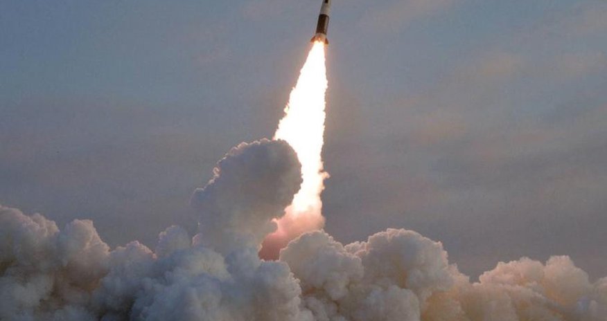 Yaponiya hərbi qüvvələrinə Şimali Koreyanın ballistik raketini vurmağa hazırlaşmaq əmr edilib Yaponiya hərbi qüvvələrinə Şimali Koreyanın ballistik raketini vurmağa hazırlaşmaq əmr edilib
