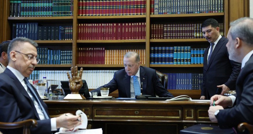 Erdogan, Putin speak by phone Erdogan, Putin speak by phone