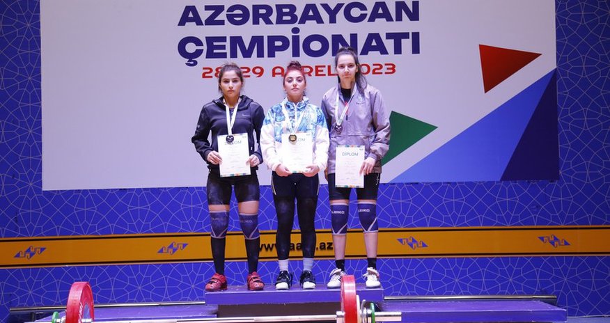 Ağırlıqqaldırma üzrə Azərbaycan çempionatının ilk qalibləri müəyyənləşib Ağırlıqqaldırma üzrə Azərbaycan çempionatının ilk qalibləri müəyyənləşib