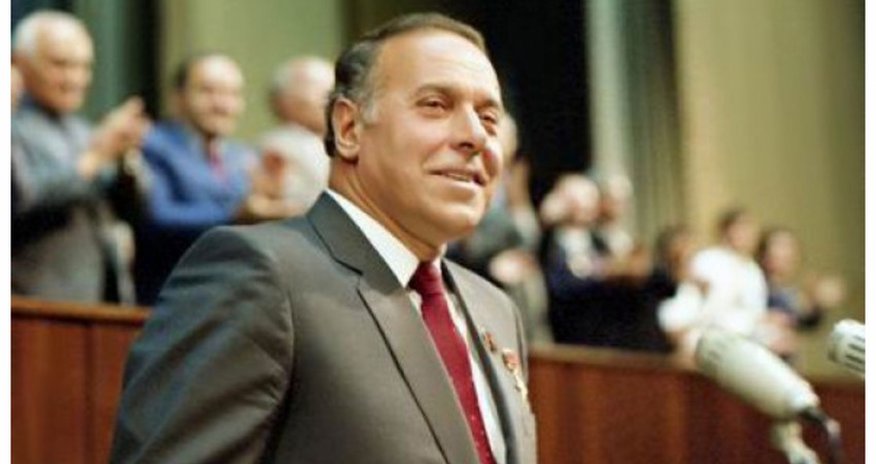 Rossiyskaya Gazeta: Not only Azerbaijan, but entire USSR needed Heydar Aliyev Rossiyskaya Gazeta: Not only Azerbaijan, but entire USSR needed Heydar Aliyev