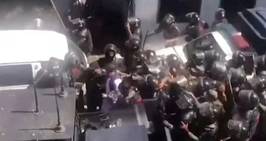 Главный судья Пакистана назвал арест Имрана Хана позором Главный судья Пакистана назвал арест Имрана Хана позором